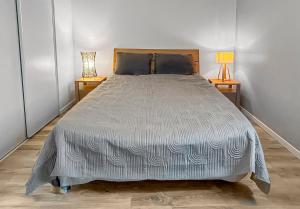 Maison lumineuse, terrasse, à 10 min des plages