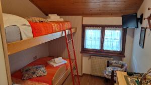 Piccola mansarda nelle Dolomiti