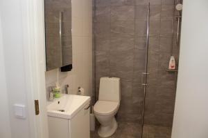 RD Apartments - Mustanlahden Helmi - Moderni asunto Tampereen keskustassa