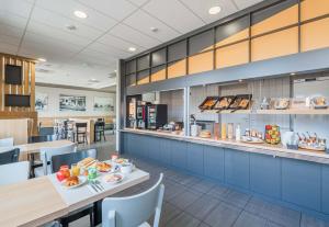 Hotels B&B HOTEL Colmar Expo : photos des chambres