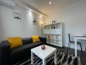 Appartements Confort & gare - Exterieur - Parking : photos des chambres