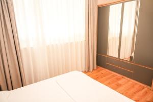 BougainVilla Apartments