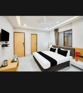 Hotel Eternity - Mhow