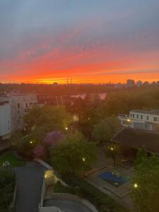 Spacieux, Wi-Fi, à 2 min à pied du Lac de Créteil