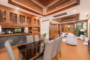 Meraya Villa with Private Pool Near Nai Harn Beach