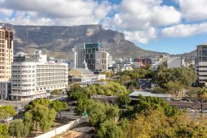 Trendy Loft Apartment near the Waterfront and CBD