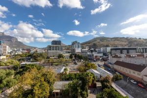 Trendy Loft Apartment near the Waterfront and CBD