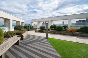 Cosy 1 Bedroom Apartment Close To Excel Sleeps 4!