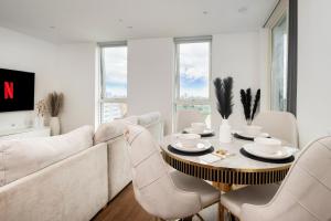 Cosy 1 Bedroom Apartment Close To Excel Sleeps 4!