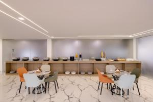The Hoften Sukh Vasa, Sector 51 & Golf Course Ext Road