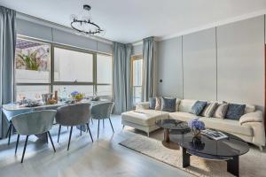 Frank Porter - Marina Quays East Tower