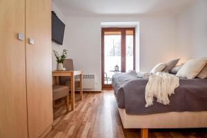 Aparteo Apartament 4F