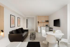 Syntagma Serenity Suites