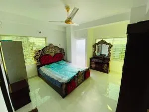 RAJMAYA tower - 斯里曼加尔乌帕齐拉