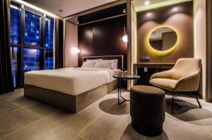 Hotel The Designers Premier Seongsu and Konkuk Univ