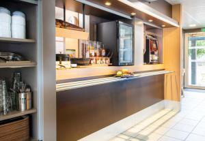 Hotels B&B HOTEL Nantes Parc Expos La Chapelle : photos des chambres