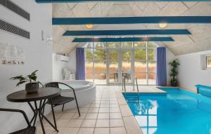 Nice Home In Oksbøl With Sauna