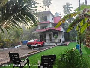 Narkar's villaa the skyview suite