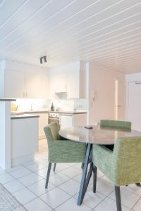 Studio with sea and harbor views