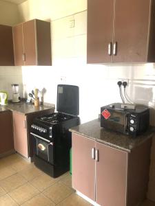 Charming 3b at skyhorse apartments