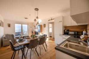 TAMLiving Countryside 2BR Küche