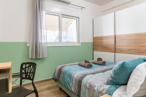 Bright Apartment in Athens City Center 2 Bedrooms with Terrace