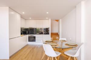 Lighthouse Top View Apartment