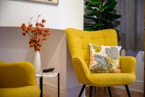 Cosy well-connected 3-bed house