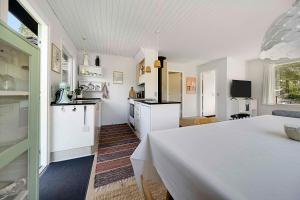 Beautiful Summer House Near Forest And Beach