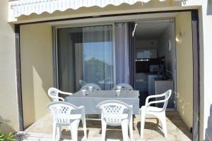 SP310-127 Appt T2 cabine 4 couchages SAINT PIERRE LA MER