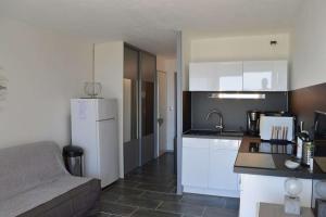 SP310-127 Appt T2 cabine 4 couchages SAINT PIERRE LA MER