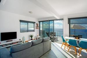 The Wave House - Two Bedroom Flat