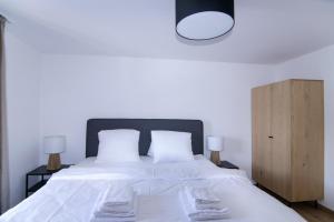 Hermann 3 by Arosa Holiday