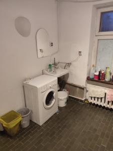 Biały dom Cyprysowa 11