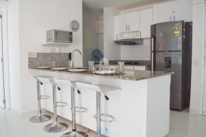 Edificio Morros 3, Beachfront & 2 Bedrooms by Inmobiliaria MFR