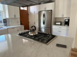 Gator Grove - Queen Ann White - New Build!