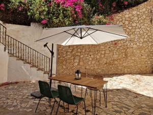 Habitación doble con baño grande privado en piso compartido