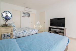 Morros Epic 2 Bedrooms Beachfront by Inmobiliaria MFR