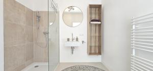 Villa mit Balkon, Lift, Luxus -Beletage