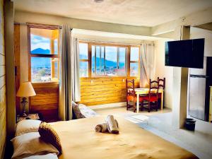 Light and View Wooden Loft
