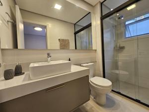 Amplo e luxuoso 2 suítes no Bavária