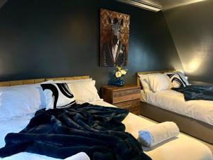 5 Bedroom House - DISC0UNTS - Parking, Contractors, Group, Family