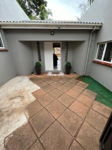 Umhlanga Landed on the rocks