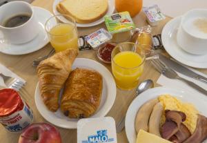 Hotels B&B HOTEL Auxerre Moneteau : photos des chambres