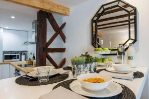 Fado at your feet by Uppeground