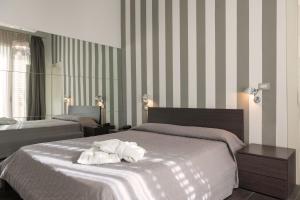 Triple Room with Balcony room in Perla Verde Hotel