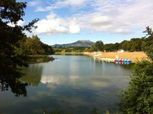 Appartements Lake House St Pee Sur Nivelle : photos des chambres