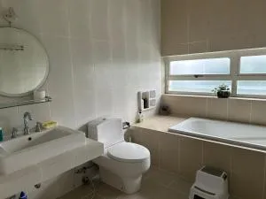 Villa tophill 99 - Sukaraja