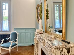 B&B / Chambres d'hotes La Villa des Roses Gite Chambres d'hotes Piscine chauffee : photos des chambres