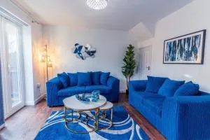 Stylish 3-Bedroom House with Parking - Sleeps 6 - Gilesgate